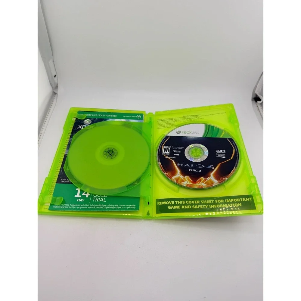 Halo 4 Microsoft Xbox 360 2012 First Person Shooter 2-Disc‎ Set Master Chief M